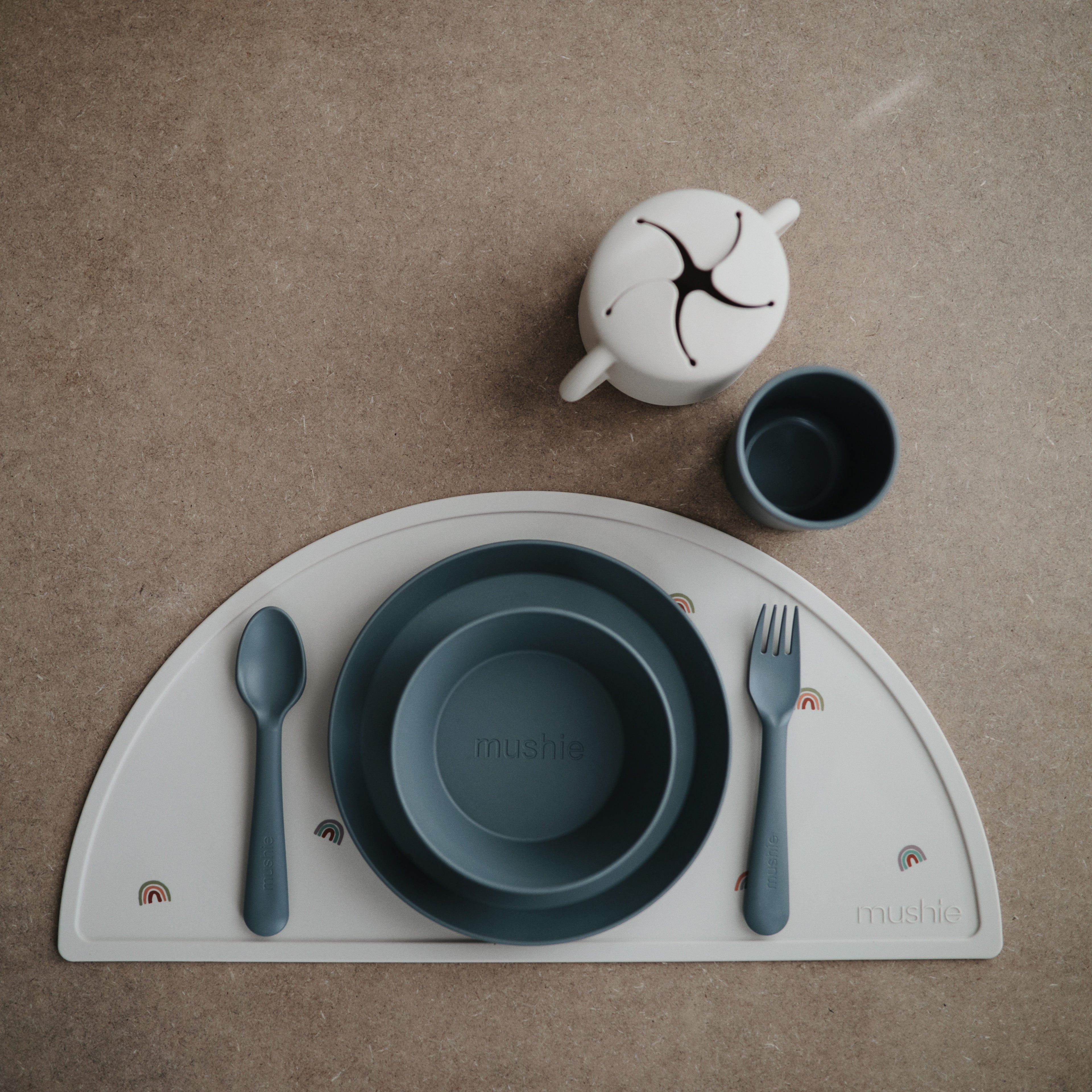 Mushie Plate Square 2P