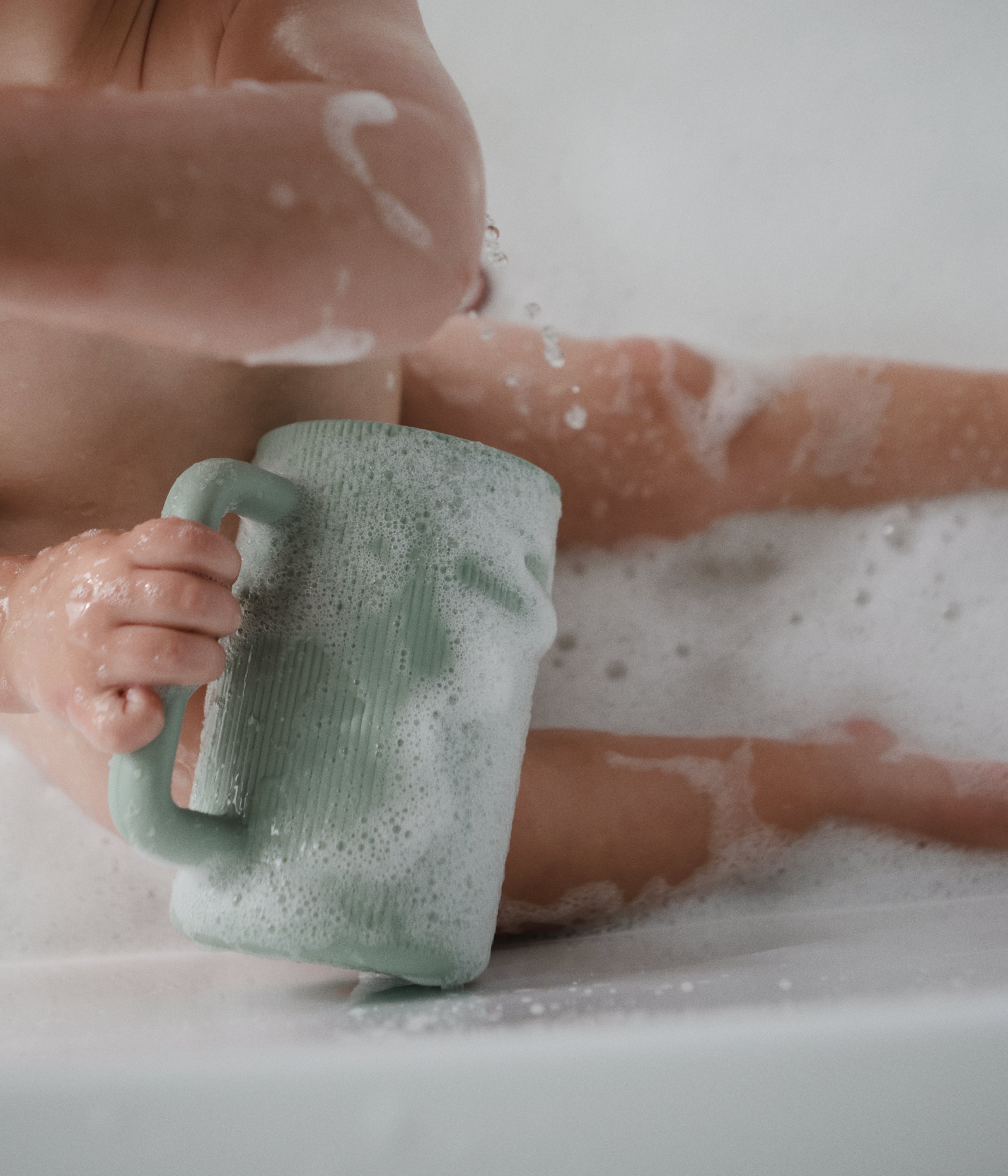 Mushie Bath Rinse Cup