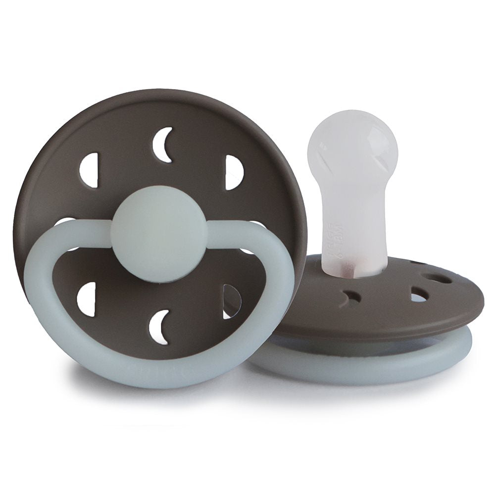 FRIGG Moon Night - Round Silicone Pacifier - Portobello