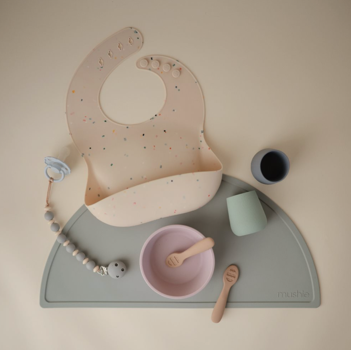 Mushie Silicone Starter Cup